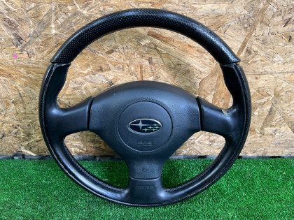 Руль Momo лиса GGA, GGB, GG, GDA, GD GGA, GGB, GG, GDA, GD